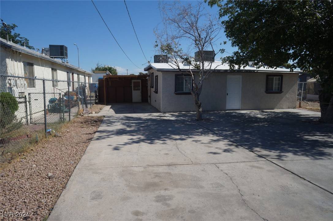 Las Vegas, NV 89104,2840 Cedar ST