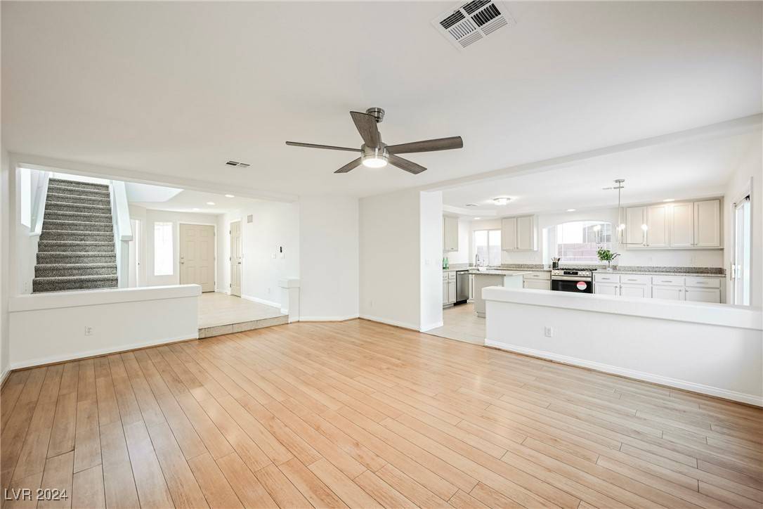 Las Vegas, NV 89139,5588 Vision Quest CT