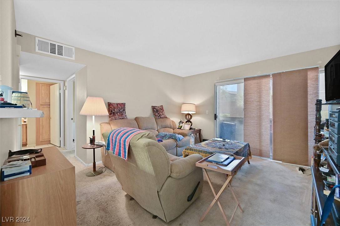 Las Vegas, NV 89122,5710 E Tropicana AVE #1187