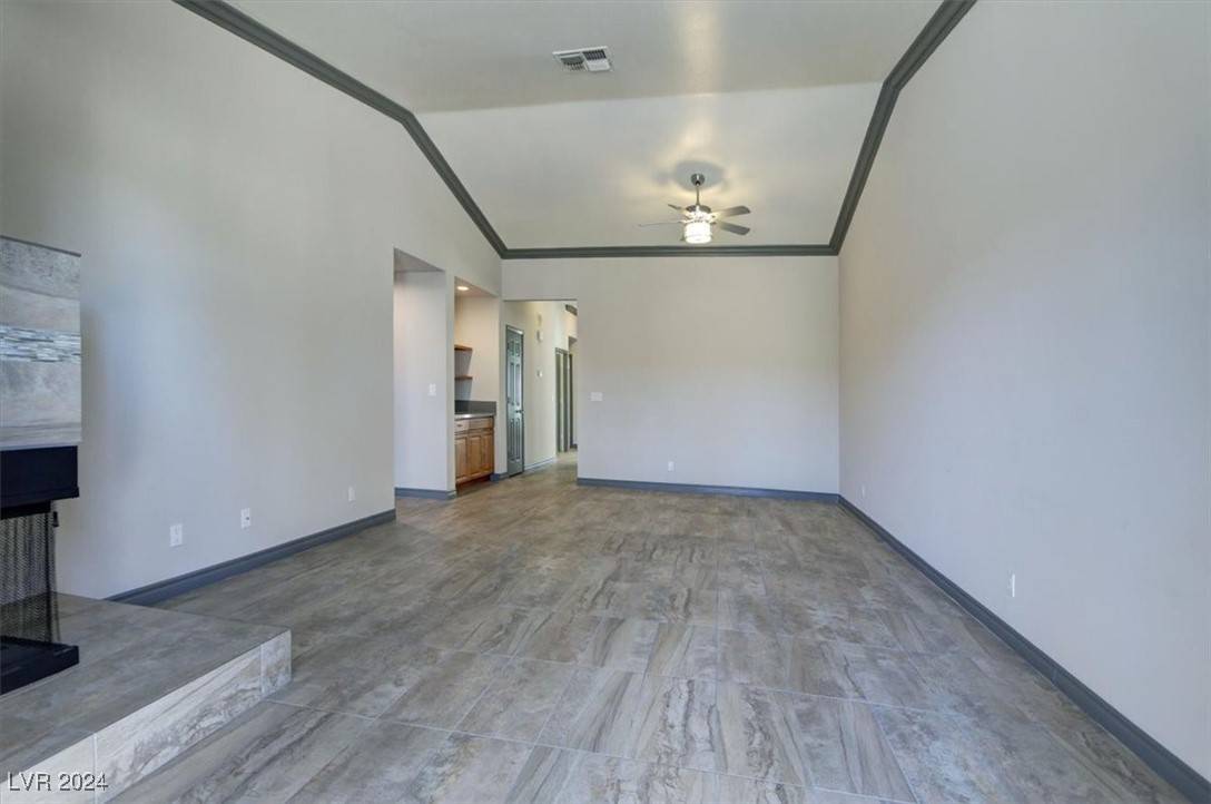 Las Vegas, NV 89121,2724 Cape Hope WAY #--