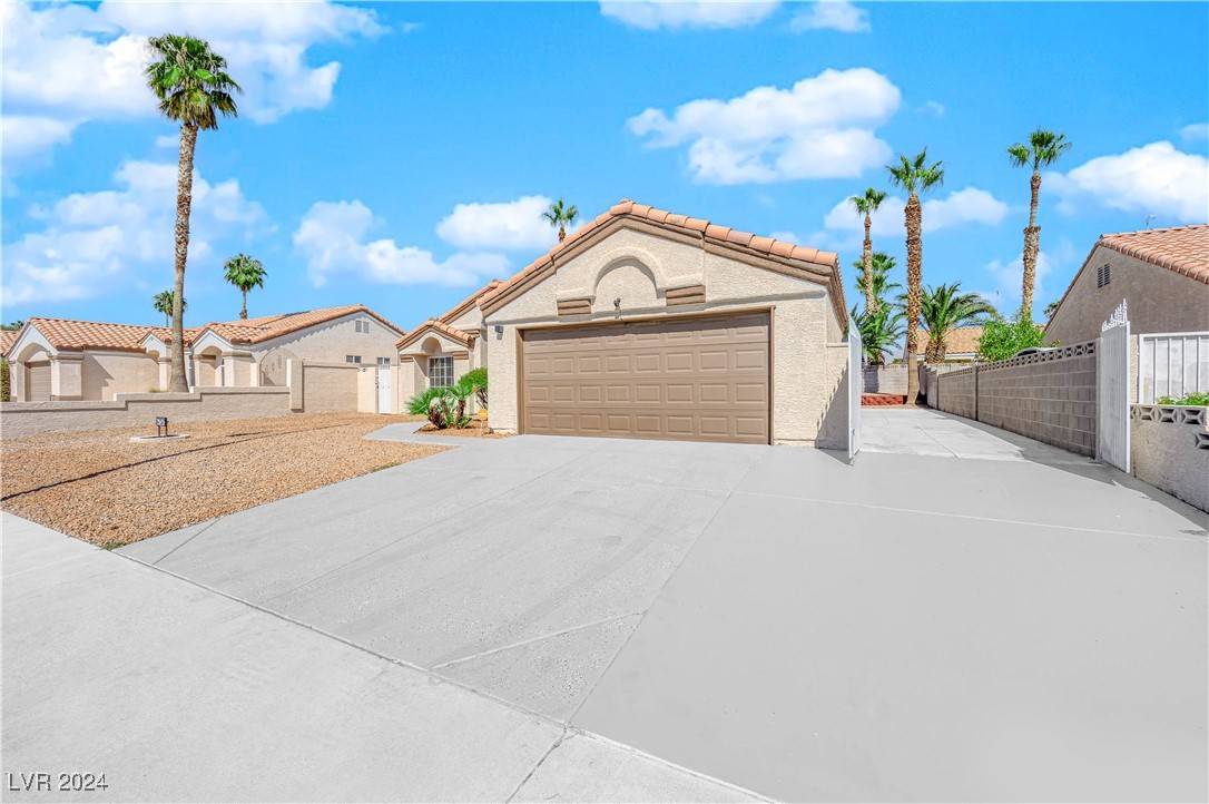 Las Vegas, NV 89130,6232 W La Madre WAY