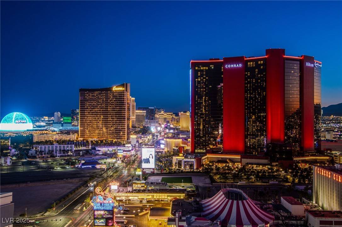 Las Vegas, NV 89109,2700 Las Vegas BLVD #2702