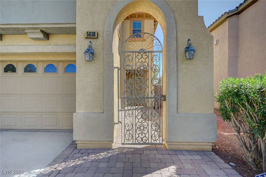 North Las Vegas, NV 89081,5636 Pacesetter ST