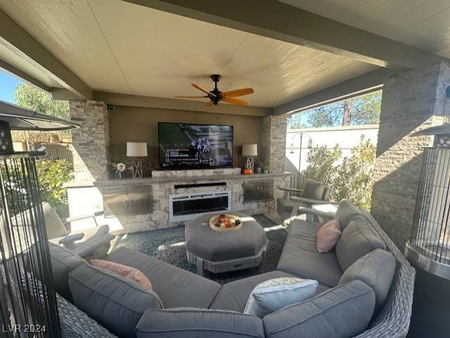 Las Vegas, NV 89139,8175 Arville ST #4