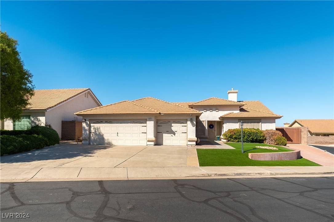 Henderson, NV 89002,932 San Bruno AVE