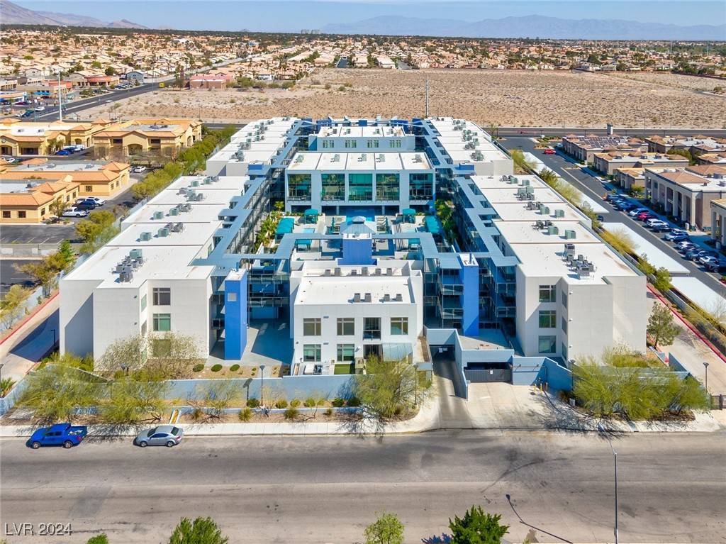 Las Vegas, NV 89147,8925 W Flamingo RD #322