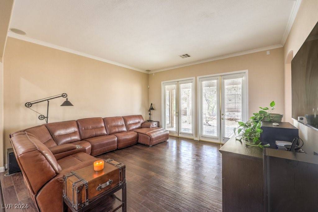 Las Vegas, NV 89141,10909 Bramante DR