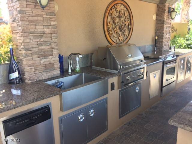 Las Vegas, NV 89139,8175 Arville ST #339