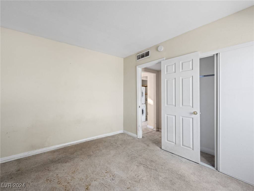 Henderson, NV 89015,210 Nebraska AVE