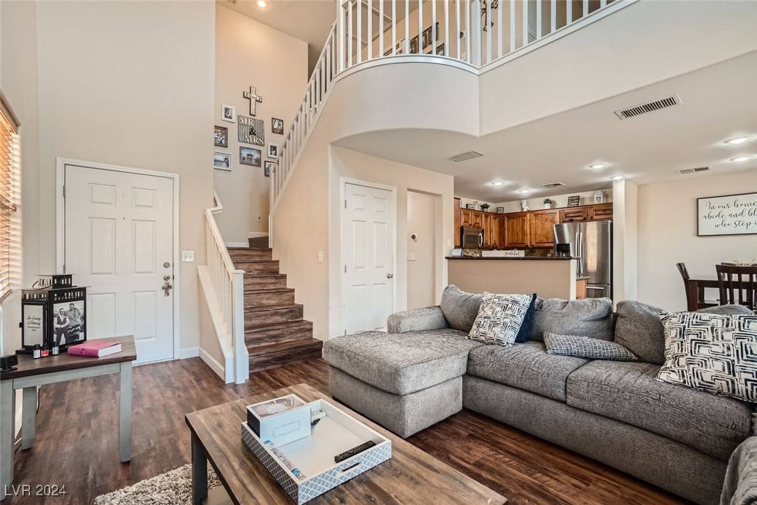 Henderson, NV 89015,535 Eresma ST