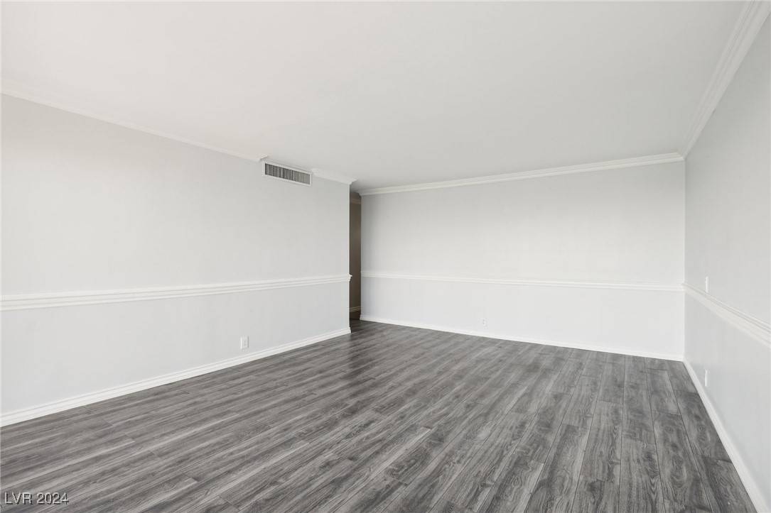 Las Vegas, NV 89109,3111 Bel Air DR #14D