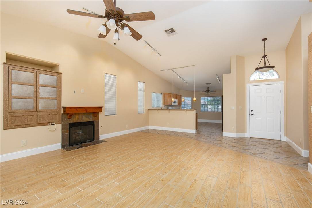 Las Vegas, NV 89130,5317 Still Breeze AVE