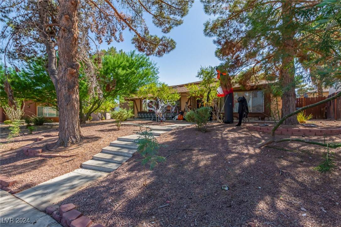 Las Vegas, NV 89121,2743 Kline CIR