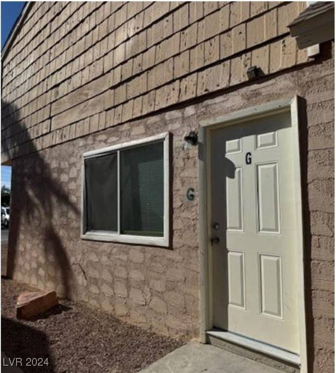 Las Vegas, NV 89119,5116 Gray LN #G