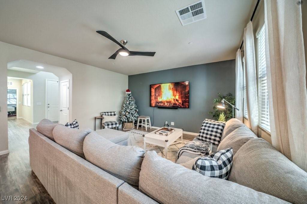 Henderson, NV 89011,1125 Strada Pecei