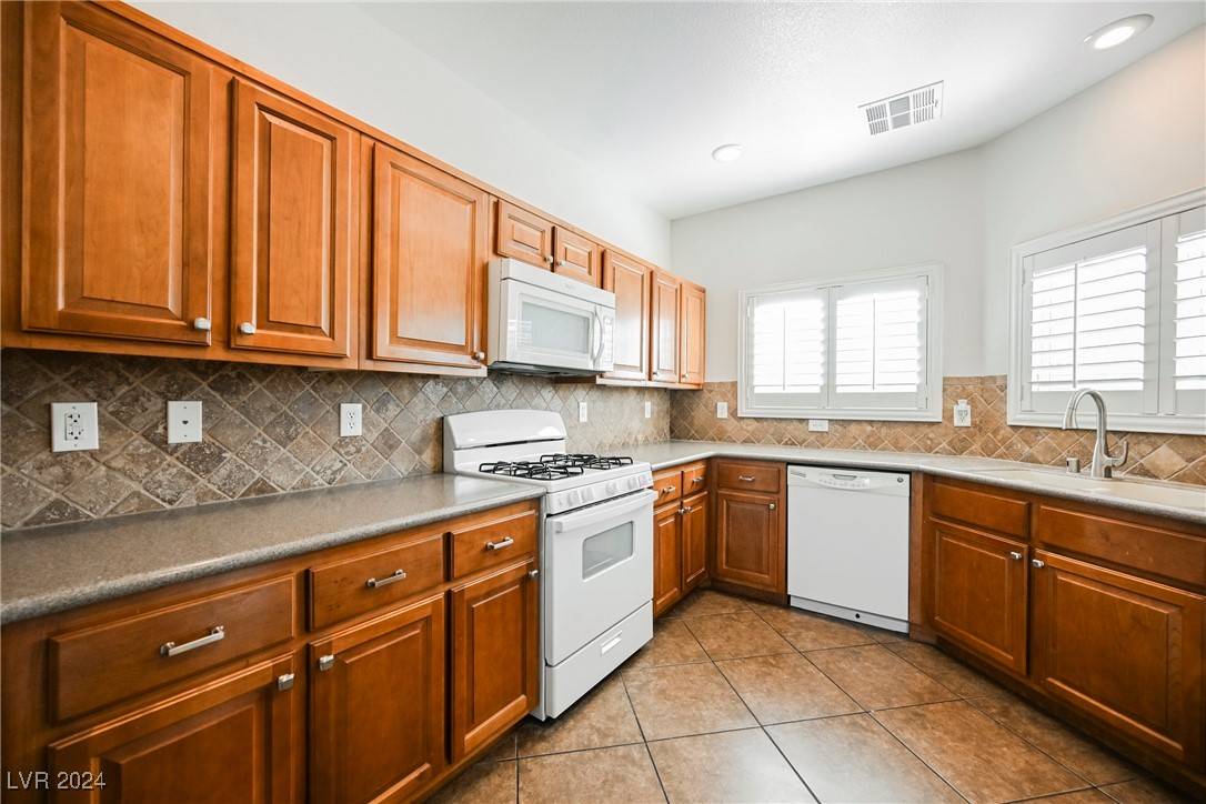 Las Vegas, NV 89123,8840 Blue Wolf ST