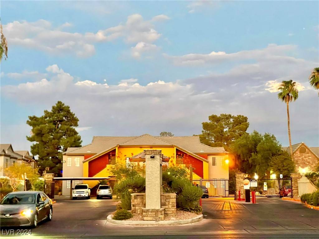 Las Vegas, NV 89108,2700 N Rainbow BLVD #2097