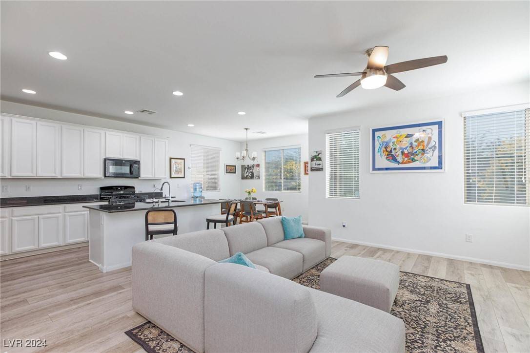 Las Vegas, NV 89179,7703 Frenchmans Bay AVE