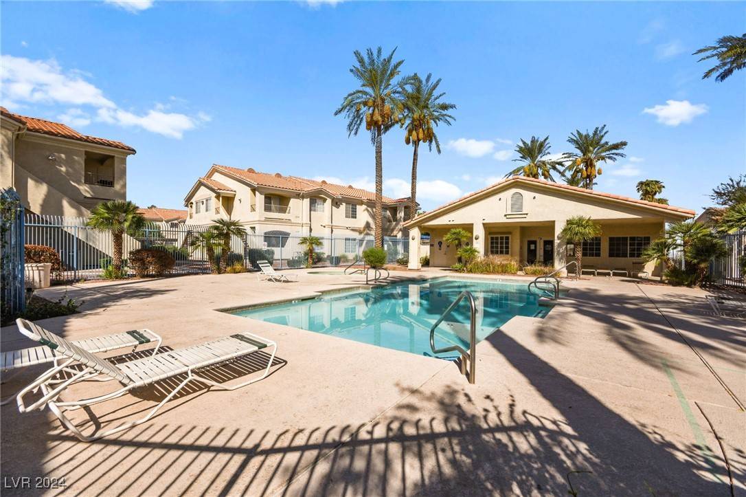 North Las Vegas, NV 89032,1881 W Alexander RD #1133