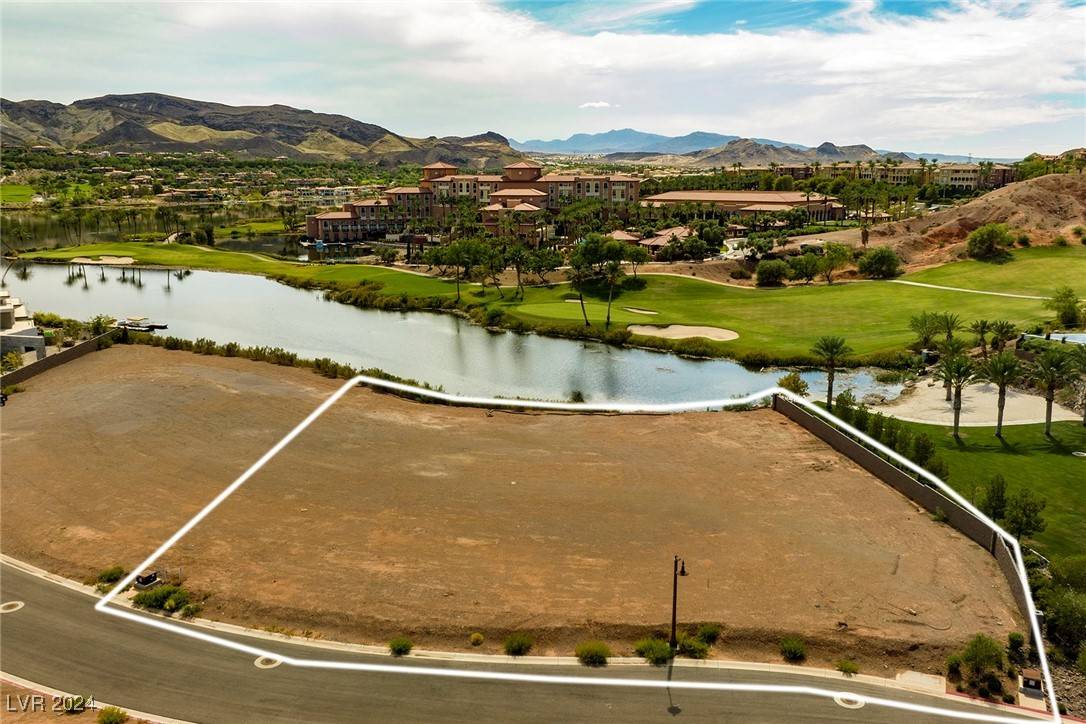 Henderson, NV 89011,15 Summer House DR