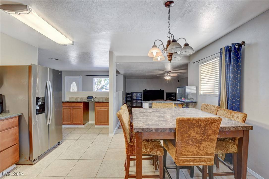 Las Vegas, NV 89108,2349 N Mallard ST