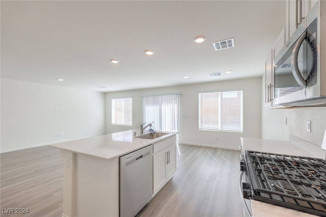 North Las Vegas, NV 89084,7570 Love Harbor LN #129