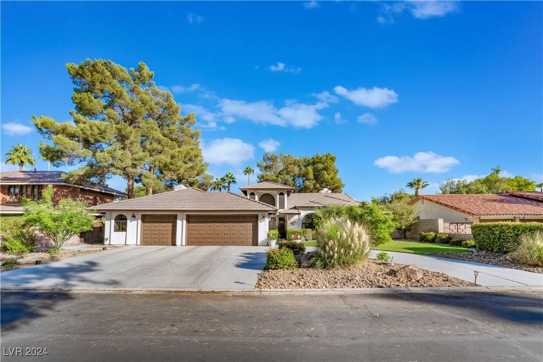 Las Vegas, NV 89107,2504 Windjammer WAY