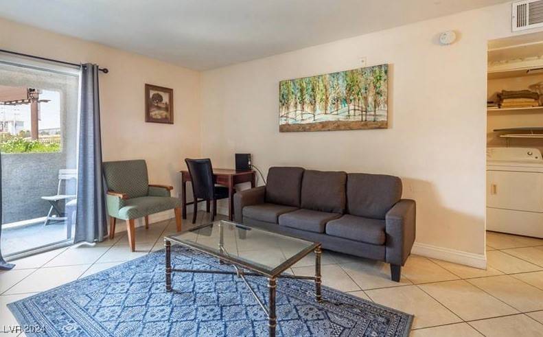 Las Vegas, NV 89103,4200 S Valley View BLVD #1077