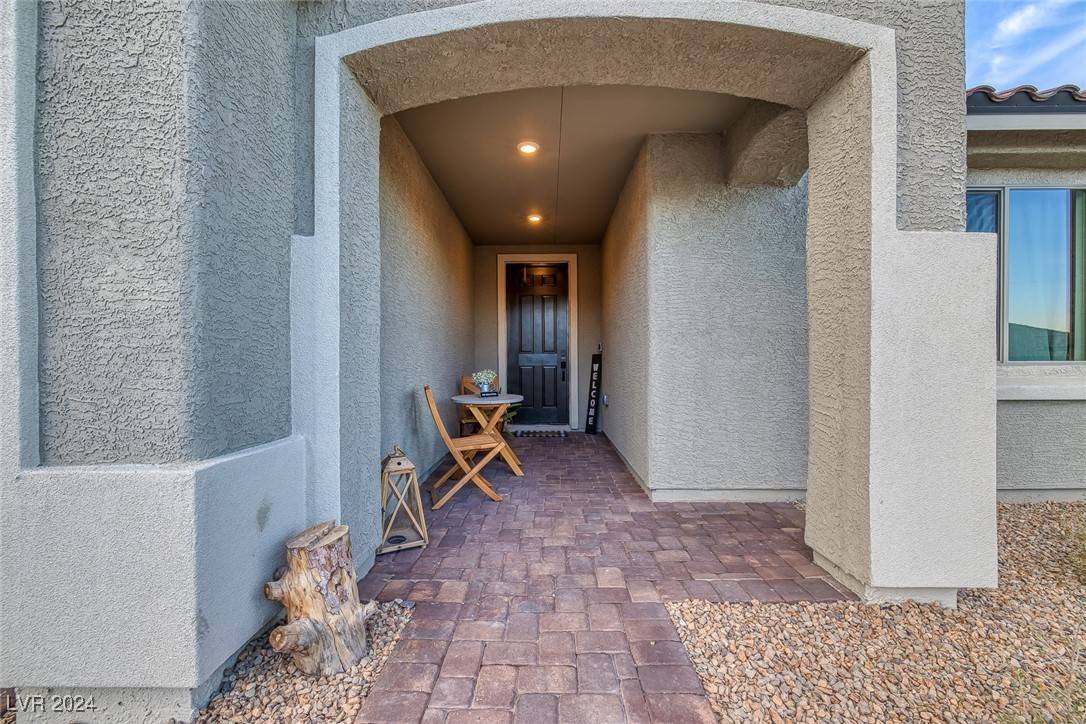 Las Vegas, NV 89166,10996 Gardenova AVE