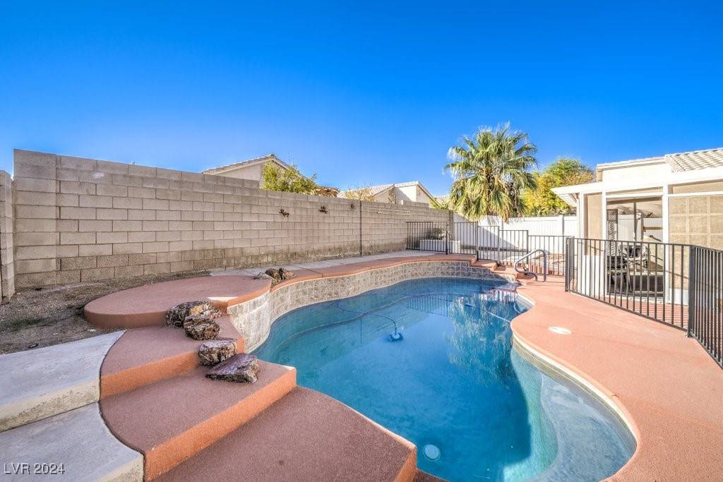 North Las Vegas, NV 89081,4845 Sapphire Light ST