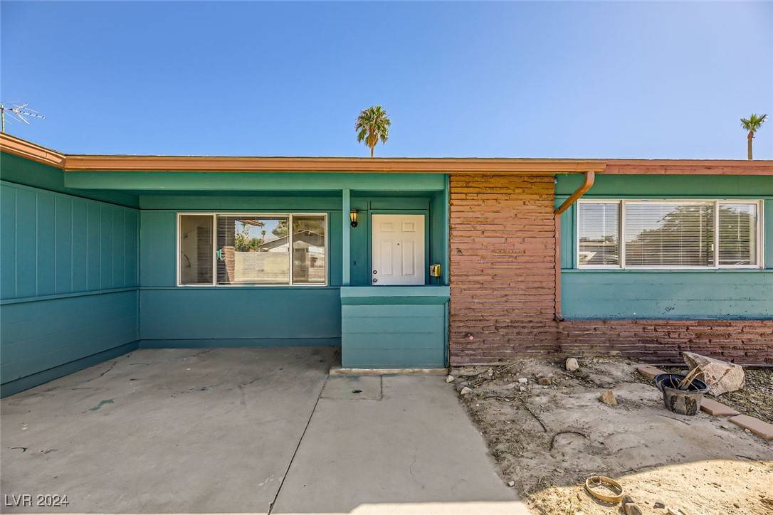 Las Vegas, NV 89145,425 Oil Lantern LN