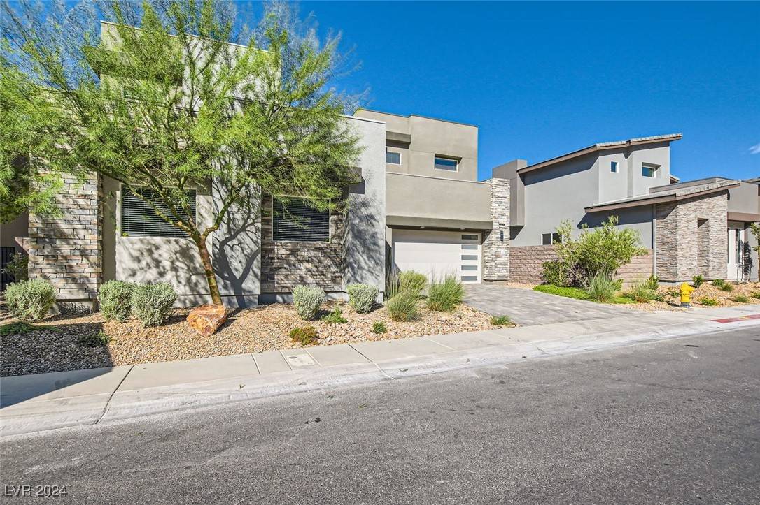 Henderson, NV 89012,198 Shaded Canyon DR