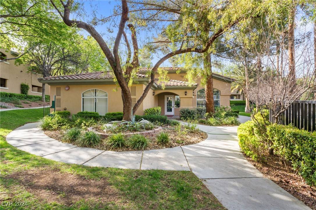 Las Vegas, NV 89128,1608 Hills Of Red DR #104