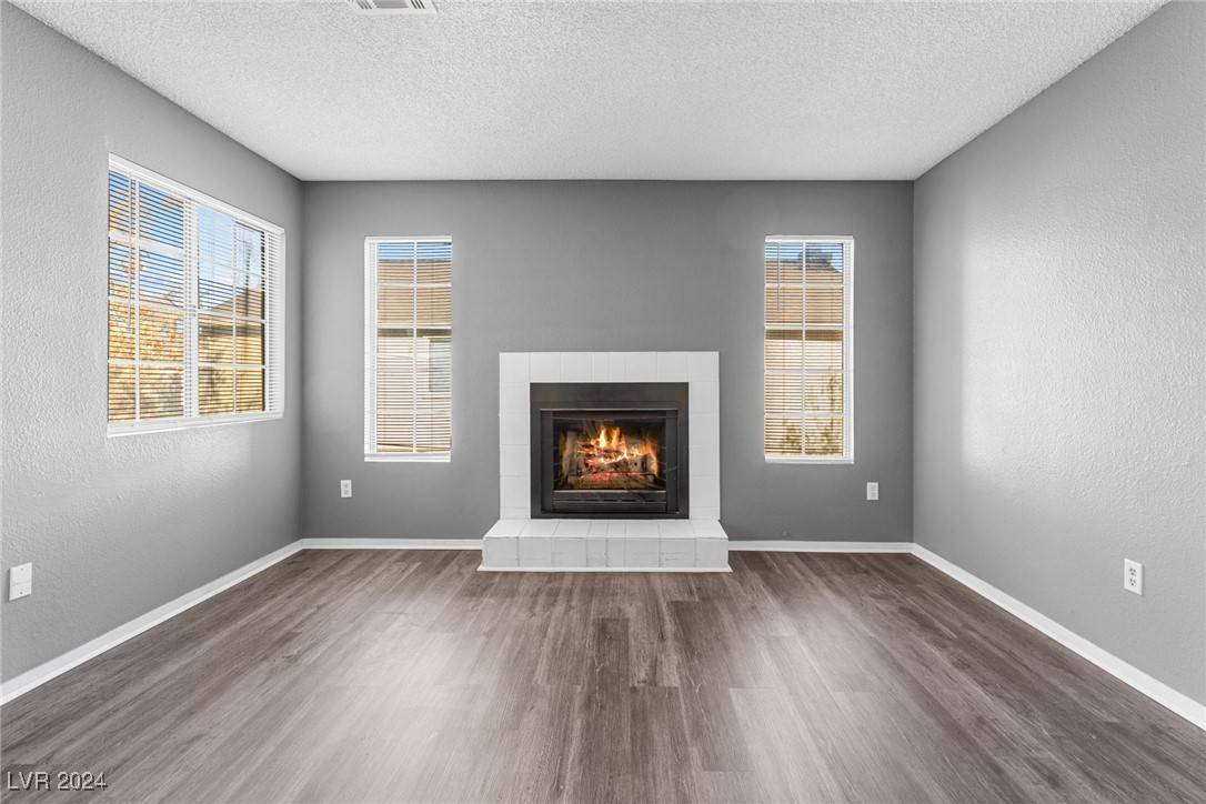 Las Vegas, NV 89121,2714 Aarondavid DR