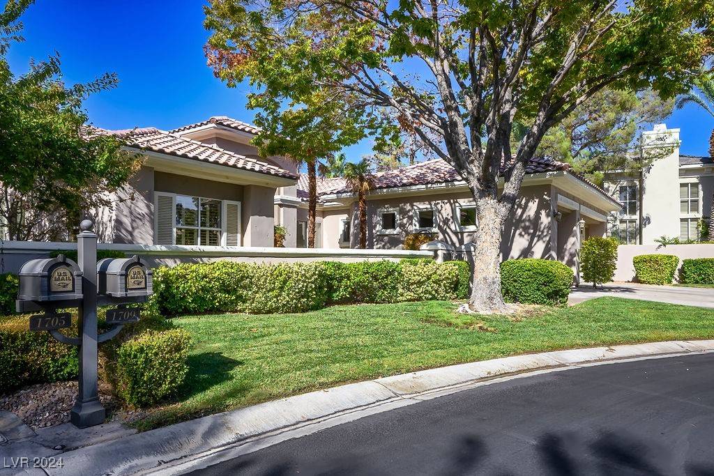 Las Vegas, NV 89134,1709 Glenview DR