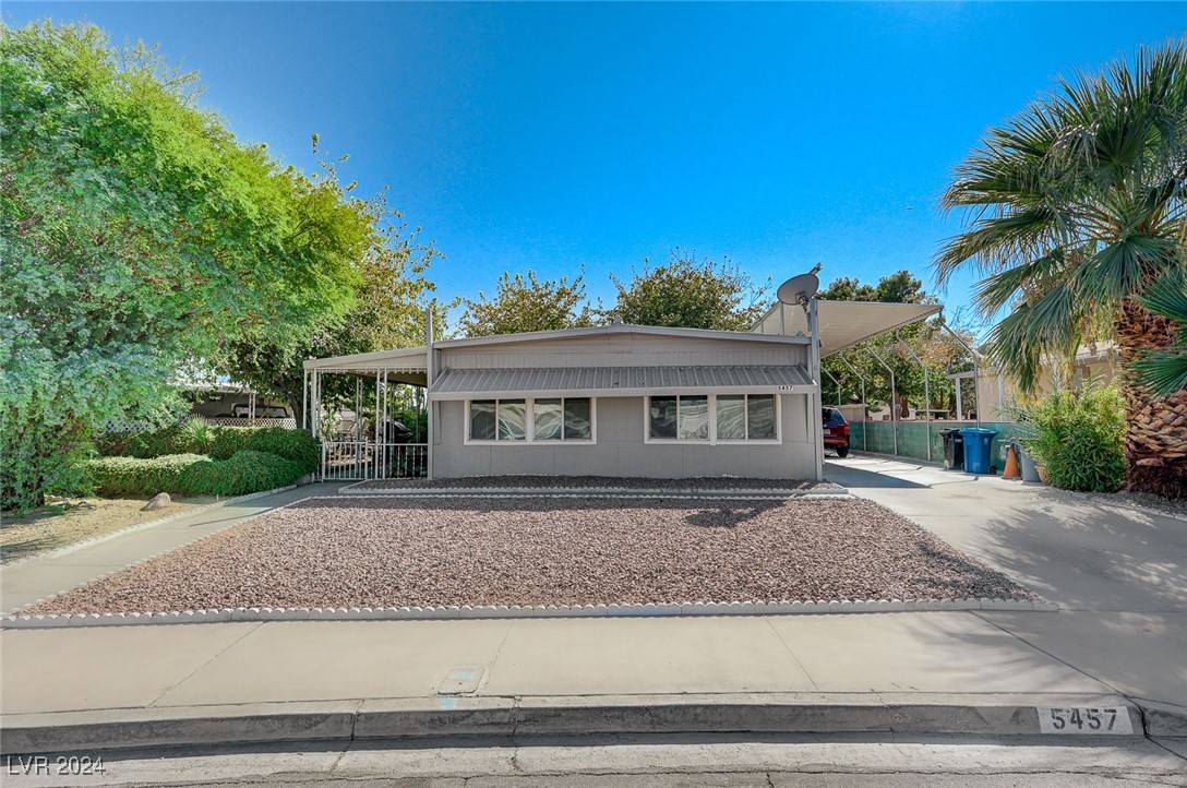 Las Vegas, NV 89110,5457 S Sir Richard DR