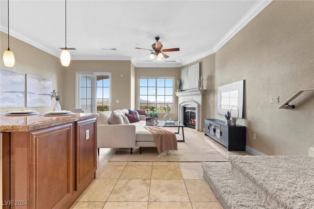 Henderson, NV 89011,20 Via Visione #105