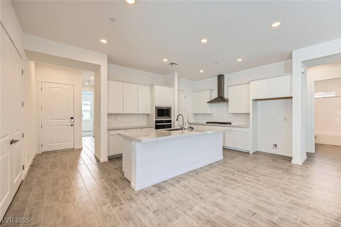 Henderson, NV 89011,109 Barkset WAY