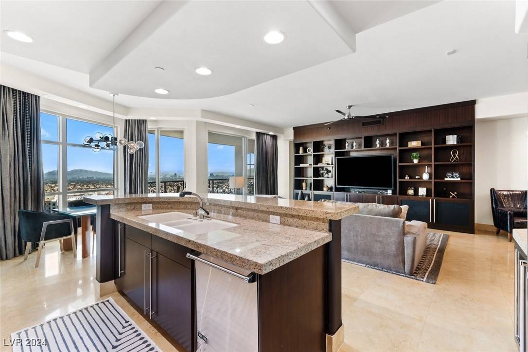 Las Vegas, NV 89145,9101 Alta DR #1007