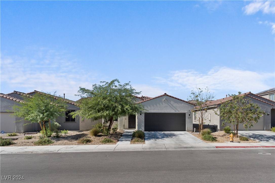 North Las Vegas, NV 89086,6943 Feather Hill ST