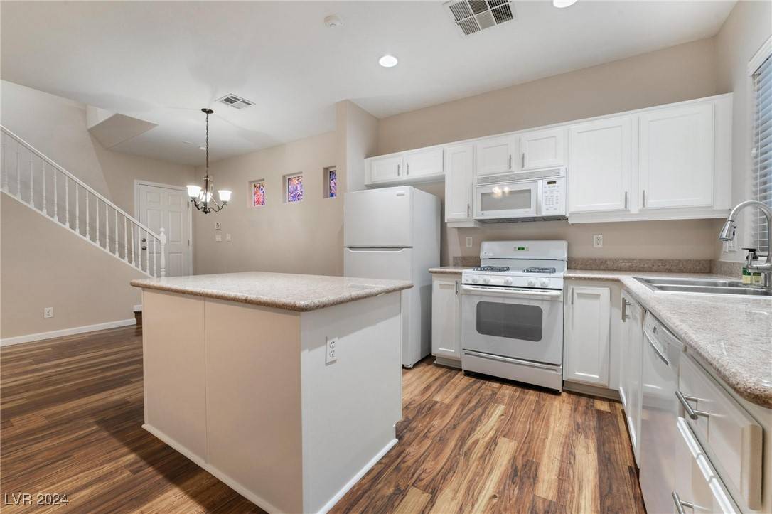 Las Vegas, NV 89147,3633 Water Song DR