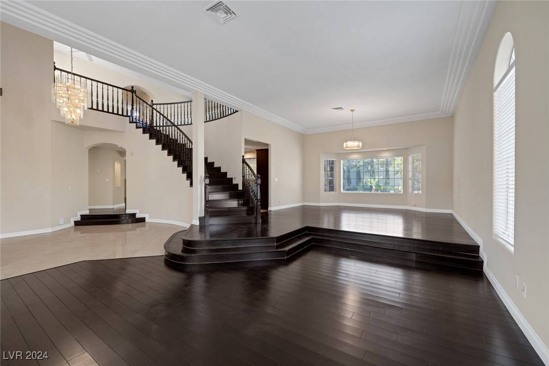 Las Vegas, NV 89117,1931 Fox Canyon CIR