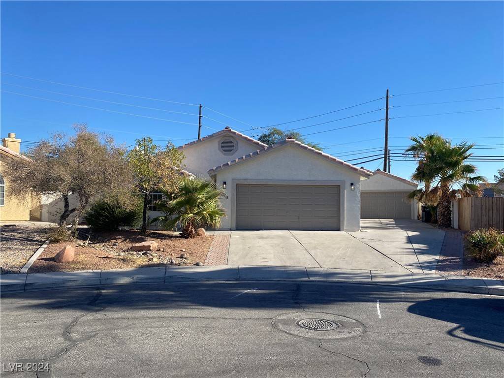 North Las Vegas, NV 89032,3708 Alderwood DR