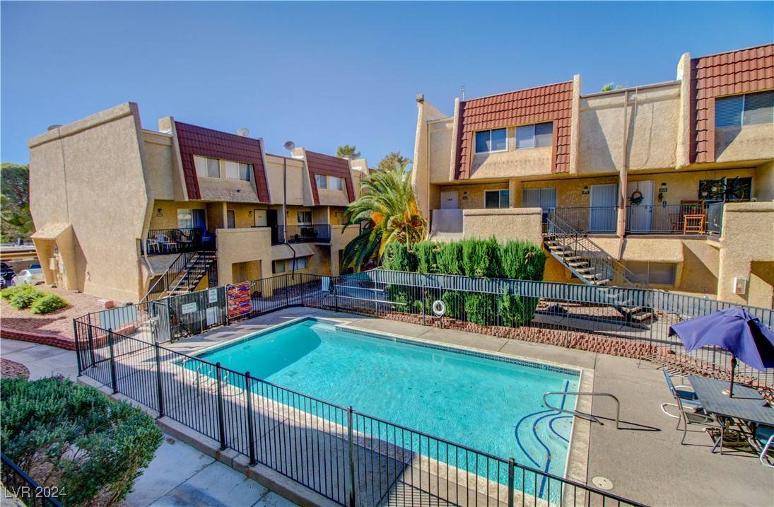 Boulder City, NV 89005,1303 Darlene WAY #403A