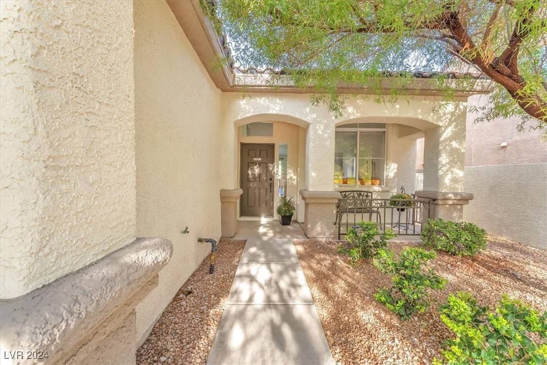 Las Vegas, NV 89134,1913 Sierra Oaks LN
