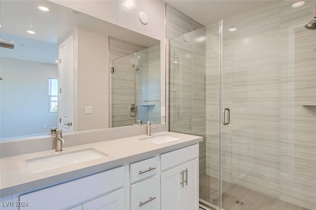 Las Vegas, NV 89143,10005 Hematite PL #3