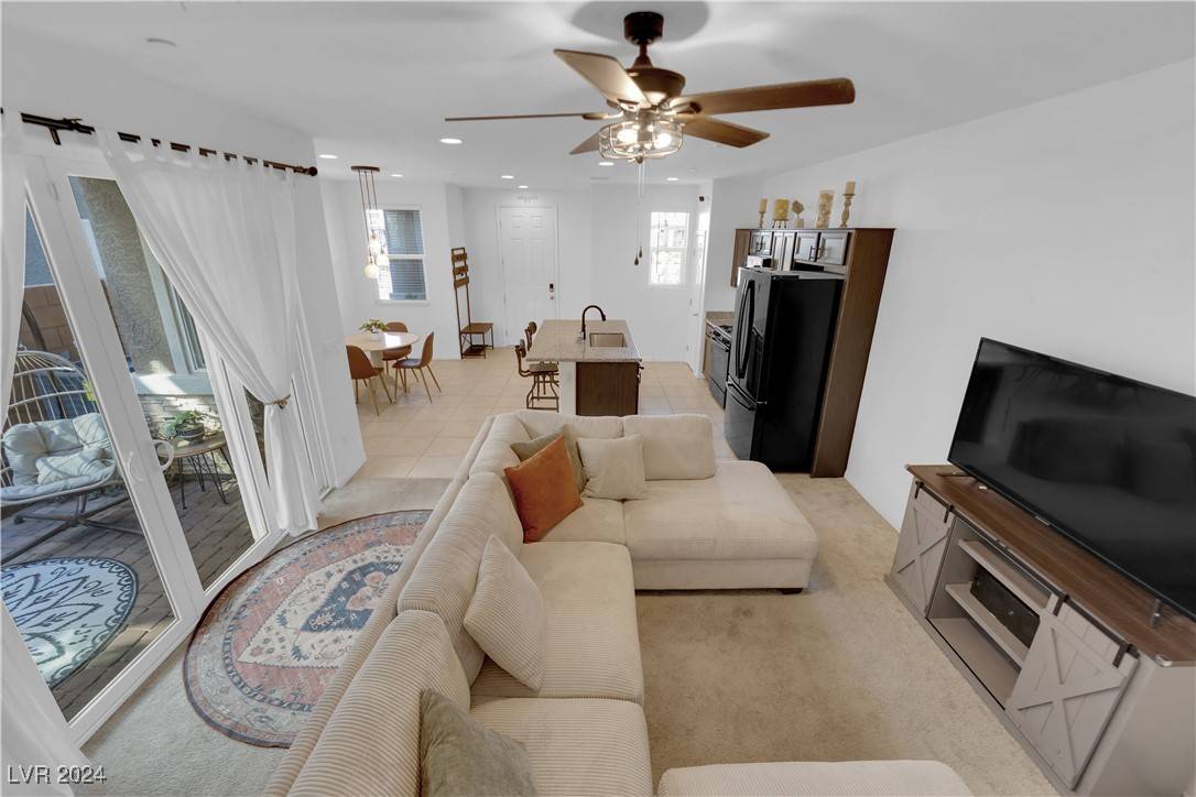 Henderson, NV 89011,734 Last Dance PL
