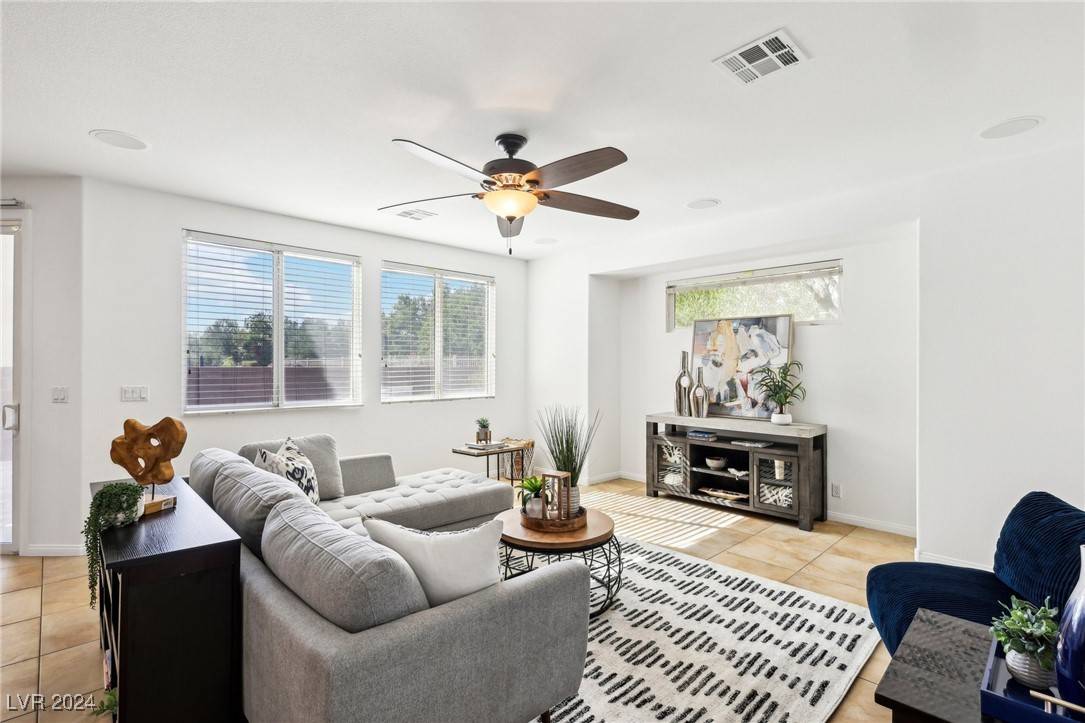 North Las Vegas, NV 89084,6425 Gilded Flicker ST