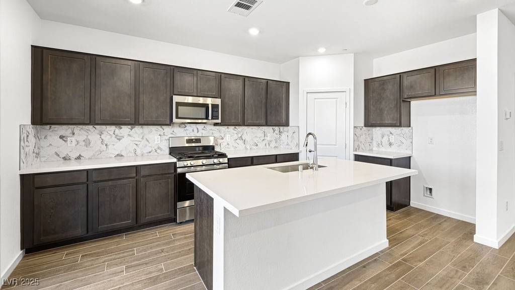 Henderson, NV 89015,655 N Water ST