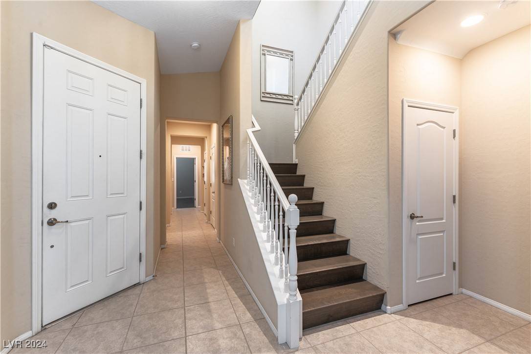 Las Vegas, NV 89148,4922 Calabash Tree CT